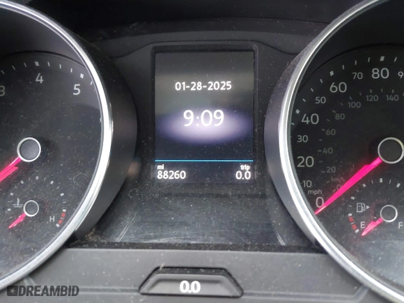 2019 Volkswagen Tiguan S with VIN 3VV0B7AX0KM140226, listed as a IAAI auction lot 41436173 with 88,260 mi miles. Bid and sale history available at carsss.com. Image 15.