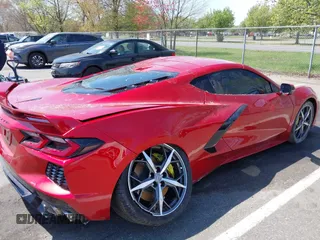 2023 Chevrolet Corvette 2LT z VIN 1G1YB2D43P5107409, wystawiony jako IAAI lot #42106263 z przebiegiem Nie podano mil oraz . Historia ofert i sprzedaży dostępna na DreamBid. Obrazek 16.