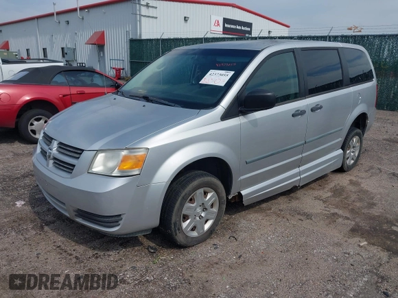2008 Dodge Grand Caravan SE z VIN 1D8HN44H98B138469, wystawiony jako IAAI lot #42373055 z przebiegiem 149 399 mil mil oraz . Historia ofert i sprzedaży dostępna na DreamBid. Obrazek 2.