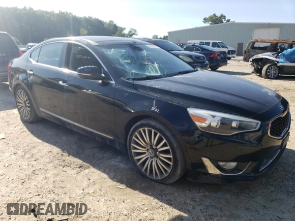 2015 Kia Cadenza Premium with VIN KNALN4D79F5180889, listed as a Copart auction lot 68486404 with 106,196 mi miles and Salvage Title. Bid and sale history available at carsss.com. Image 4.