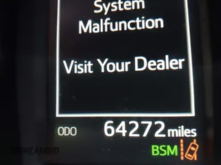 2017 Toyota RAV4 SE с VIN 2T3JFREV7HW669529, выставлен на аукционе IAAI как лот 42155284 с пробегом 64 272 миль миль и . История ставок и продаж доступна на DreamBid. Изображение 15.