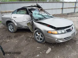 2002 Pontiac Bonneville SE z VIN 1G2HX54K624146331, wystawiony jako IAAI lot #41924115 z przebiegiem 83 665 mil mil oraz . Historia ofert i sprzedaży dostępna na DreamBid. Obrazek 1.