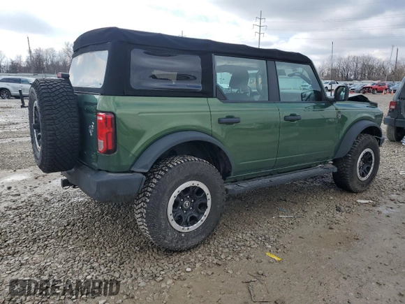 2022 Ford Bronco with VIN 1FMEE5DP0NLA81692, listed as a Copart auction lot 46881445 with 28,843 mi miles and Salvage Title. Bid and sale history available at DreamBid. Image 3.