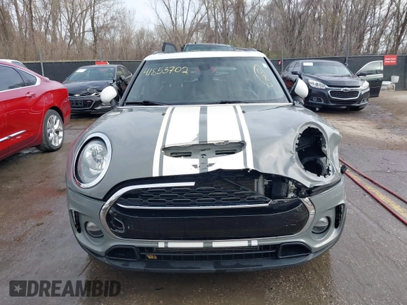 2017 MINI Clubman Cooper S with VIN WMWLU5C59H2E83705, listed as a IAAI auction lot 41853702 with 135,905 mi miles. Bid and sale history available at carsss.com. Image 13.
