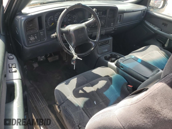 2000 Chevrolet Silverado 1500 with VIN 2GCEC19W0Y1389281, listed as a Copart auction lot 51279665 with 186,773 mi miles and Clean Title. Bid and sale history available at DreamBid. Image 8.
