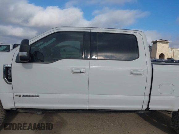 2020 Ford F-250 XL z VIN 1FT7W2BT7LED00447, wystawiony jako IAAI lot #41489097 z przebiegiem 143 175 mil mil oraz . Historia ofert i sprzedaży dostępna na DreamBid. Obrazek 14.