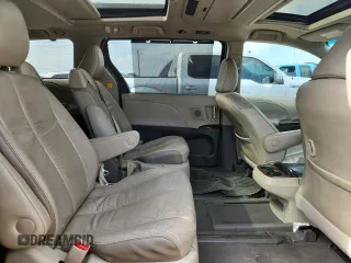 2011 Toyota Sienna XLE AAS with VIN 5TDYK3DC5BS081015, listed as a Copart auction lot 61096595 with 291,855 mi miles and Salvage title. Bid and sale history available at DreamBid. Image 11.