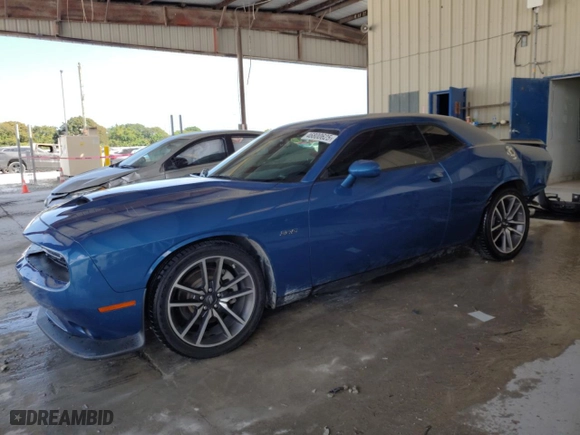 2023 Dodge Challenger R/T with VIN 2C3CDZBT1PH596954, listed as a Copart auction lot 46800625 with 7,824 mi miles and Salvage Title. Bid and sale history available at carsss.com. Image 1.