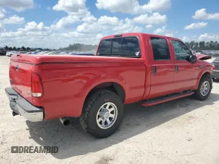 2000 Ford F-350 XL with VIN 3FTSW30F8YMA37190, listed as a Copart auction lot 67695694 with 555,401 mi miles and Salvage title. Bid and sale history available at DreamBid. Image 3.