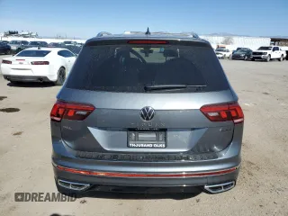 2024 Volkswagen Tiguan SEL R-Line с VIN 3VV4B7AX0RM116455, выставлен на аукционе Copart как лот 44221505 с пробегом 15 977 миль миль и Списание • Salvage title. История ставок и продаж доступна на DreamBid. Изображение 6.