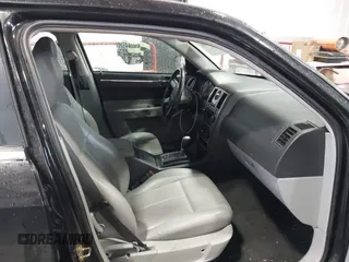 2007 Chrysler 300 Touring with VIN 2C3LA53G17H627980, listed as a IAAI auction lot 42006910 with 155,263 mi miles. Bid and sale history available at carsss.com. Image 5.