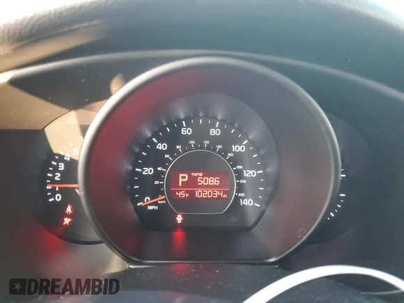2017 Kia Soul with VIN KNDJN2A2XH7463221, listed as a Copart auction lot 82889404 with 102,034 mi miles and Salvage Title. Bid and sale history available at carsss.com. Image 9.