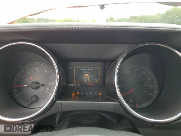 2015 Ford Mustang V6 z VIN 1FA6P8AM6F5388679, wystawiony jako Copart lot #58469525 z przebiegiem 69 819 mil mil oraz Szkoda całkowita • Salvage title. Historia ofert i sprzedaży dostępna na DreamBid. Obrazek 9.