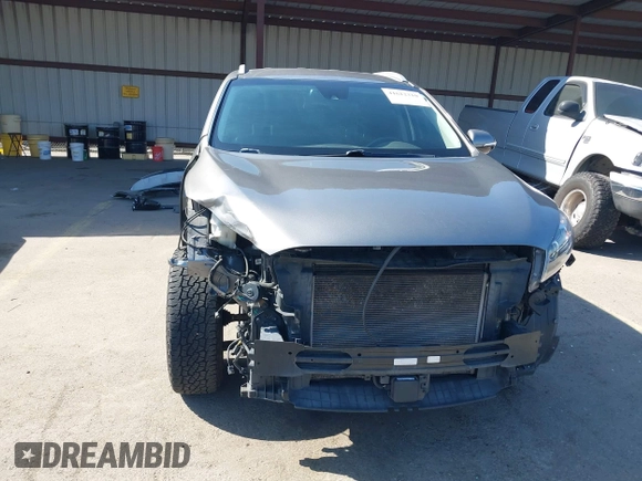 2019 Kia Sorento EX with VIN 5XYPHDA50KG514825, listed as a IAAI auction lot 41612310 with 100,855 mi miles and . Bid and sale history available at DreamBid. Image 6.