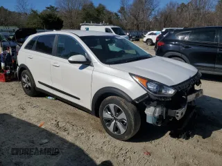 2017 Kia Niro LX with VIN KNDCB3LC8H5048892, listed as a Copart auction lot 50277875 with 247,155 mi miles and Salvage Title. Bid and sale history available at carsss.com. Image 4.