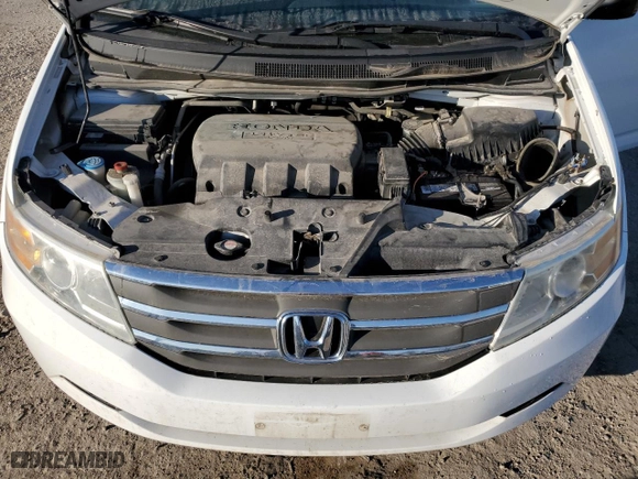 2011 Honda Odyssey EX-L with VIN 5FNRL5H69BB039923, listed as a Copart auction lot 50153435 with 182,055 mi miles and Salvage Title. Bid and sale history available at carsss.com. Image 14.