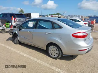 2016 Ford Fiesta S z VIN 3FADP4AJ6GM123343, wystawiony jako IAAI lot #42136294 z przebiegiem 100 206 mil mil oraz . Historia ofert i sprzedaży dostępna na DreamBid. Obrazek 3.