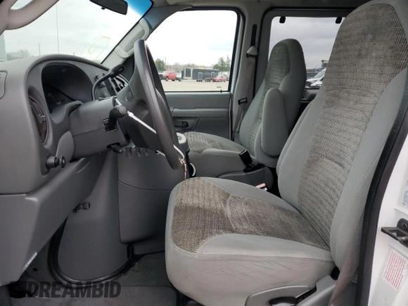2003 Ford Econoline Passenger XL с VIN 1FBSS31L03HB23840, выставлен на аукционе Copart как лот 78593064 с пробегом 59 021 миль миль и Списание • Salvage title. История ставок и продаж доступна на DreamBid. Изображение 7.