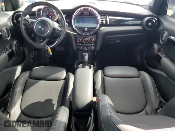 2020 MINI Hardtop 4 Door Cooper S z VIN WMWXU9C06L2L49091, wystawiony jako Copart lot #84885264 z przebiegiem 70 542 mil mil oraz Szkoda całkowita • Salvage title. Historia ofert i sprzedaży dostępna na DreamBid. Obrazek 8.