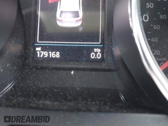 2018 Volkswagen Tiguan S with VIN 3VV0B7AX4JM098495, listed as a IAAI auction lot 41937757 with 179,168 mi miles and . Bid and sale history available at DreamBid. Image 15.