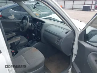 1999 Chevrolet Tracker with VIN 2CNBE13C6X6925210, listed as a IAAI auction lot 42395915 with 156,201 mi miles and . Bid and sale history available at DreamBid. Image 5.