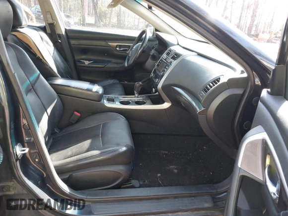 2014 Nissan Altima SL with VIN 1N4AL3AP5EC142445, listed as a IAAI auction lot 41820931 with 253,146 mi miles and . Bid and sale history available at DreamBid. Image 5.