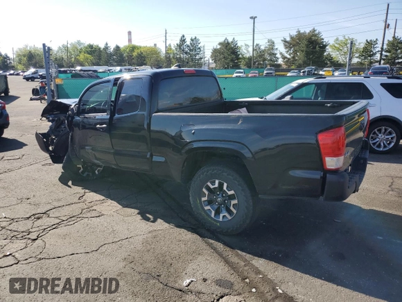 2017 Toyota Tacoma SR z VIN 5TFSX5ENXHX057041, wystawiony jako Copart lot #56187245 z przebiegiem 97 281 mil mil oraz Szkoda całkowita • Salvage title. Historia ofert i sprzedaży dostępna na DreamBid. Obrazek 2.