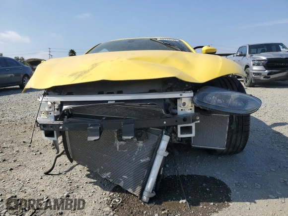2020 Aston Martin Vantage z VIN SCFSMGAW0LGN04408, wystawiony jako Copart lot #60332245 z przebiegiem Nie podano mil oraz Szkoda całkowita • Salvage title. Historia ofert i sprzedaży dostępna na DreamBid. Obrazek 5.