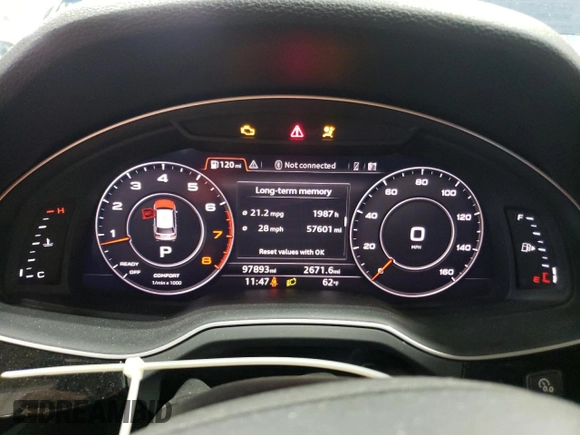 2018 Audi Q7 Premium Plus with VIN WA1LAAF73JD032143, listed as a Copart auction lot 57399785 with 97,893 mi miles and Salvage title. Bid and sale history available at DreamBid. Image 9.