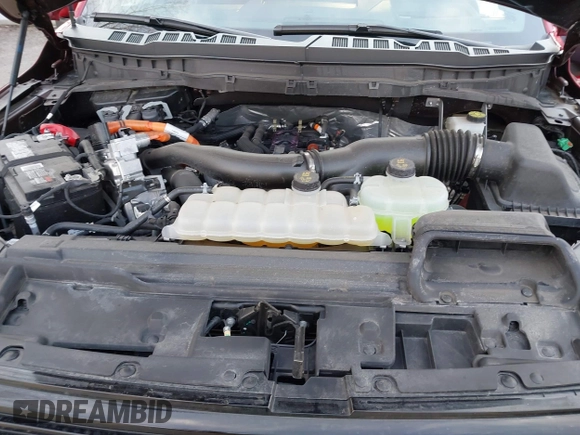 2024 Ford F-150 z VIN 1FTFW7LD0RFA90275, wystawiony jako IAAI lot #42030224 z przebiegiem Nie podano mil oraz . Historia ofert i sprzedaży dostępna na DreamBid. Obrazek 10.