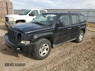 2008 Jeep Patriot Sport z VIN 1J8FF28W18D710437, wystawiony jako Copart lot #45663715 z przebiegiem 220 999 mil mil oraz Szkoda całkowita • Salvage title. Historia ofert i sprzedaży dostępna na DreamBid. Obrazek 1.