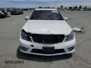 2013 Mercedes-Benz C 250 Sport with VIN WDDGF4HB6DR242731, listed as a Copart auction lot 63685885 with 95,789 mi miles and Salvage title. Bid and sale history available at DreamBid. Image 5.
