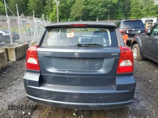 2007 Dodge Caliber SXT z VIN 1B3HB48B57D364154, wystawiony jako Copart lot #58973225 z przebiegiem 205 693 mil mil oraz Szkoda całkowita • Salvage title. Historia ofert i sprzedaży dostępna na DreamBid. Obrazek 6.