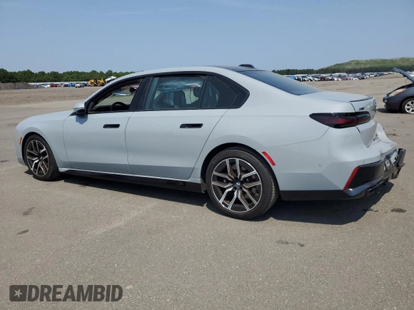 2023 BMW 7 Series 760i xDrive с VIN WBA33EJ0XPCN79892, выставлен на аукционе Copart как лот 64984174 с пробегом 7 898 миль миль и Списание • Salvage title. История ставок и продаж доступна на DreamBid. Изображение 2.