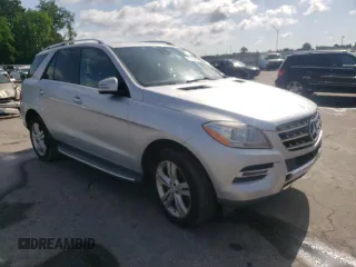 2013 Mercedes-Benz M 350 with VIN 4JGDA5HB7DA201066, listed as a Copart auction lot 57628465 with 267,106 mi miles and Clean title. Bid and sale history available at DreamBid. Image 4.