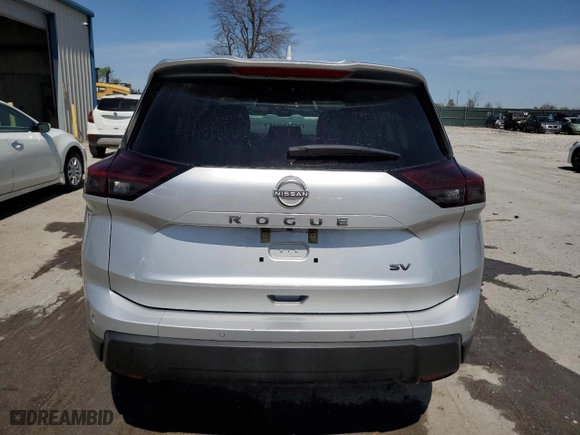 2024 Nissan Rogue SV with VIN 5N1BT3BA2RC696679, listed as a Copart auction lot 51468285 with 27,420 mi miles and Clean Title. Bid and sale history available at carsss.com. Image 6.