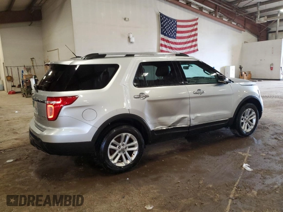 2011 Ford Explorer XLT with VIN 1FMHK8D86BGA05432, listed as a Copart auction lot 53324485 with 151,982 mi miles and Clean Title. Bid and sale history available at carsss.com. Image 3.