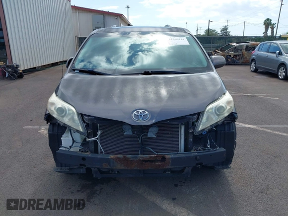 2013 Toyota Sienna XLE AAS with VIN 5TDYK3DC4DS363908, listed as a IAAI auction lot 42360224 with 110,469 mi miles and . Bid and sale history available at DreamBid. Image 13.