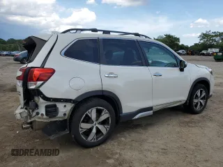 2019 Subaru Forester Touring with VIN JF2SKAWC7KH498438, listed as a Copart auction lot 61210595 with 65,754 mi miles and Salvage title. Bid and sale history available at DreamBid. Image 3.
