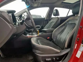 2011 Kia Optima SX z VIN KNAGR4A62B5127642, wystawiony jako Copart lot #55789135 z przebiegiem 185 057 mil mil oraz Szkoda całkowita • Salvage title. Historia ofert i sprzedaży dostępna na DreamBid. Obrazek 7.