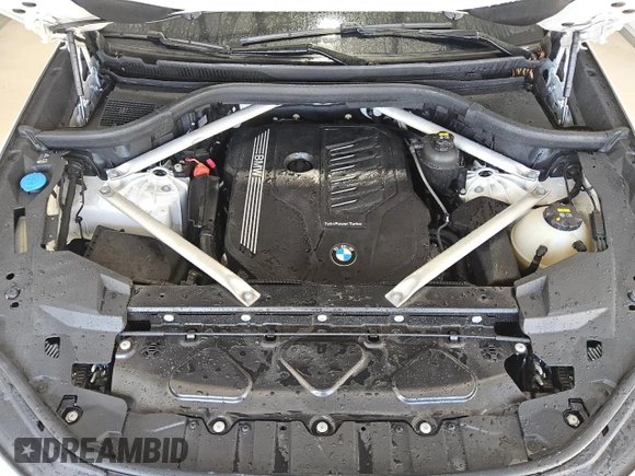 2019 BMW X5 xDrive40i with VIN 5UXCR6C5XKLL04806, listed as a Copart auction lot 63689815 with 70,108 mi miles and Clean title. Bid and sale history available at DreamBid. Image 12.
