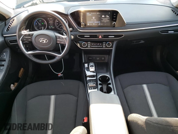 2020 Hyundai Sonata Hybrid Ultimate with VIN KMHL34JJ0LA011996, listed as a Copart auction lot 56727873 with 19,475 mi miles. Bid and sale history available at carsss.com. Image 8.