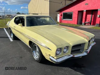 1972 Pontiac GTO z VIN 2D37M2A212128, wystawiony jako Copart lot #77560924 z przebiegiem 47 488 mil mil oraz Czysty tytuł • Clean title. Historia ofert i sprzedaży dostępna na DreamBid. Obrazek 1.