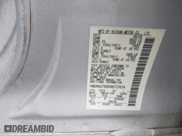 2005 Nissan Titan SE with VIN 1N6AA07B85N572434, listed as a IAAI auction lot 41526698 with 201,138 mi miles. Bid and sale history available at carsss.com. Image 9.