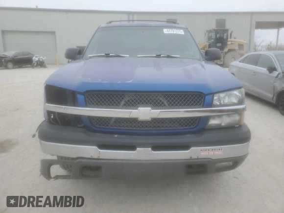2003 Chevrolet Avalanche z VIN 3GNEC13T33G322325, wystawiony jako Copart lot #44791275 z przebiegiem 228 856 mil mil oraz Szkoda całkowita • Salvage title. Historia ofert i sprzedaży dostępna na DreamBid. Obrazek 5.