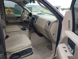 2005 Ford F-150 XLT с VIN 1FTPW14575FB03820, выставлен на аукционе IAAI как лот 42567662 с пробегом 210 425 миль миль и . История ставок и продаж доступна на DreamBid. Изображение 5.
