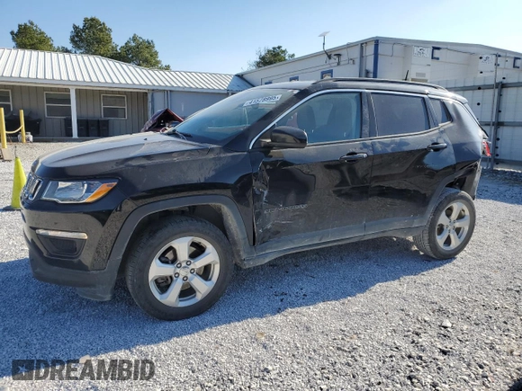 2017 Jeep Compass Latitude z VIN 3C4NJDBB0HT693451, wystawiony jako Copart lot #41578995 z przebiegiem 88 731 mil mil oraz Szkoda całkowita • Salvage title. Historia ofert i sprzedaży dostępna na DreamBid. Obrazek 1.