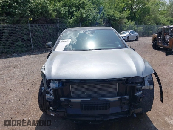 2024 Cadillac LYRIQ Luxury z VIN 1GYKPRRL8RZ128706, wystawiony jako IAAI lot #42161670 z przebiegiem 12 258 mil mil oraz . Historia ofert i sprzedaży dostępna na DreamBid. Obrazek 13.