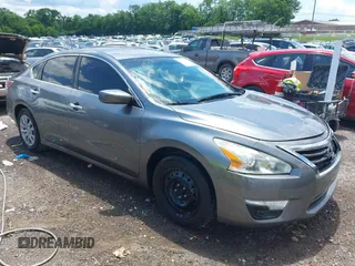 2015 Nissan Altima SV z VIN 1N4AL3APXFC436117, wystawiony jako IAAI lot #42398593 z przebiegiem 168 592 mil mil oraz . Historia ofert i sprzedaży dostępna na DreamBid. Obrazek 1.