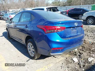2022 Hyundai Accent SE with VIN 3KPC24A6XNE157129, listed as a IAAI auction lot 41317543 with 123,000 mi miles. Bid and sale history available at carsss.com. Image 3.